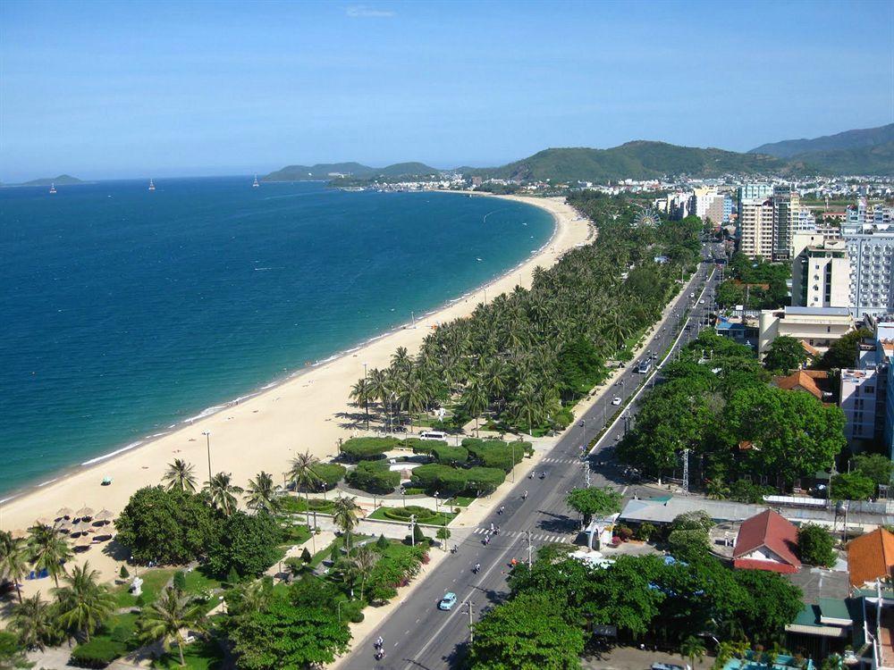Trung Duong Da Nang Beach Hotel Extérieur photo