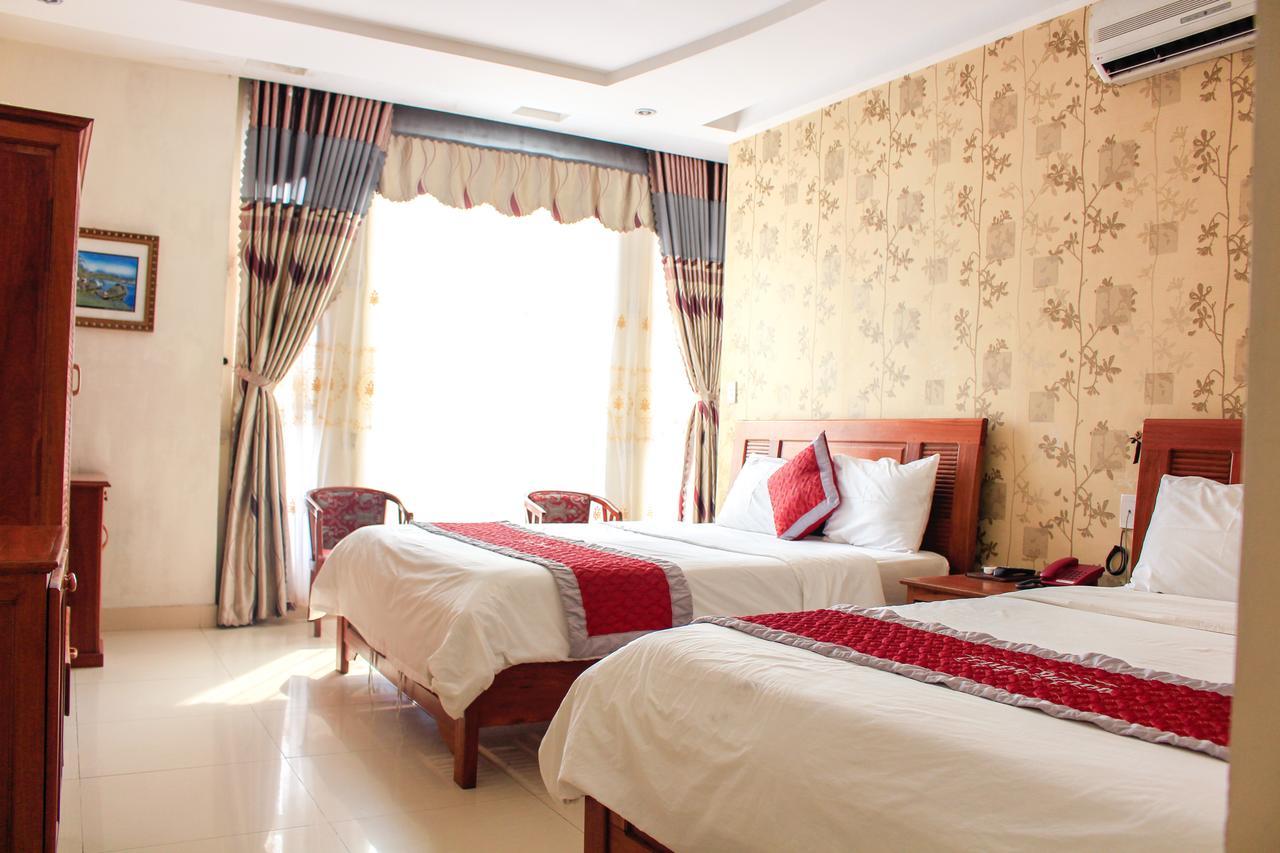 Trung Duong Da Nang Beach Hotel Extérieur photo
